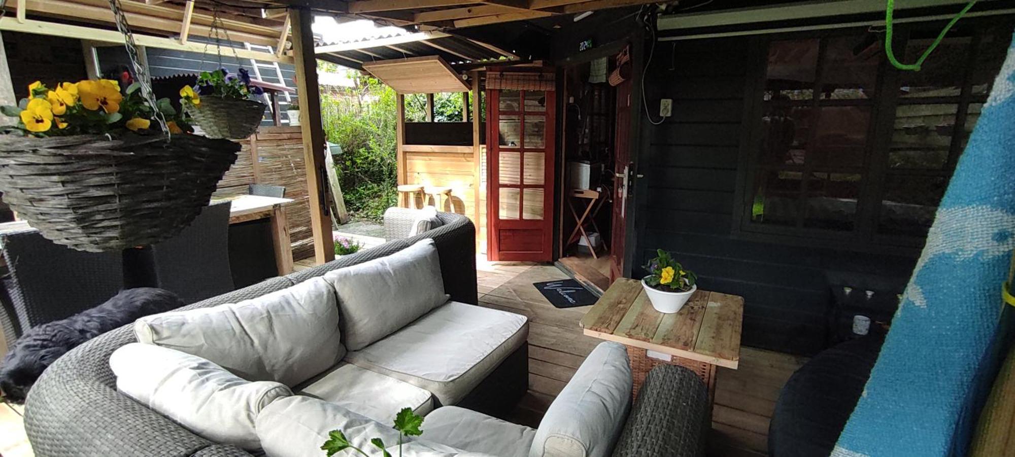 "Tempat Senang" Chalet On The Beautiful Veluwe With Airco Sauna Bbq Jacuzzi Beamer And Dog بوتِنْ المظهر الخارجي الصورة
