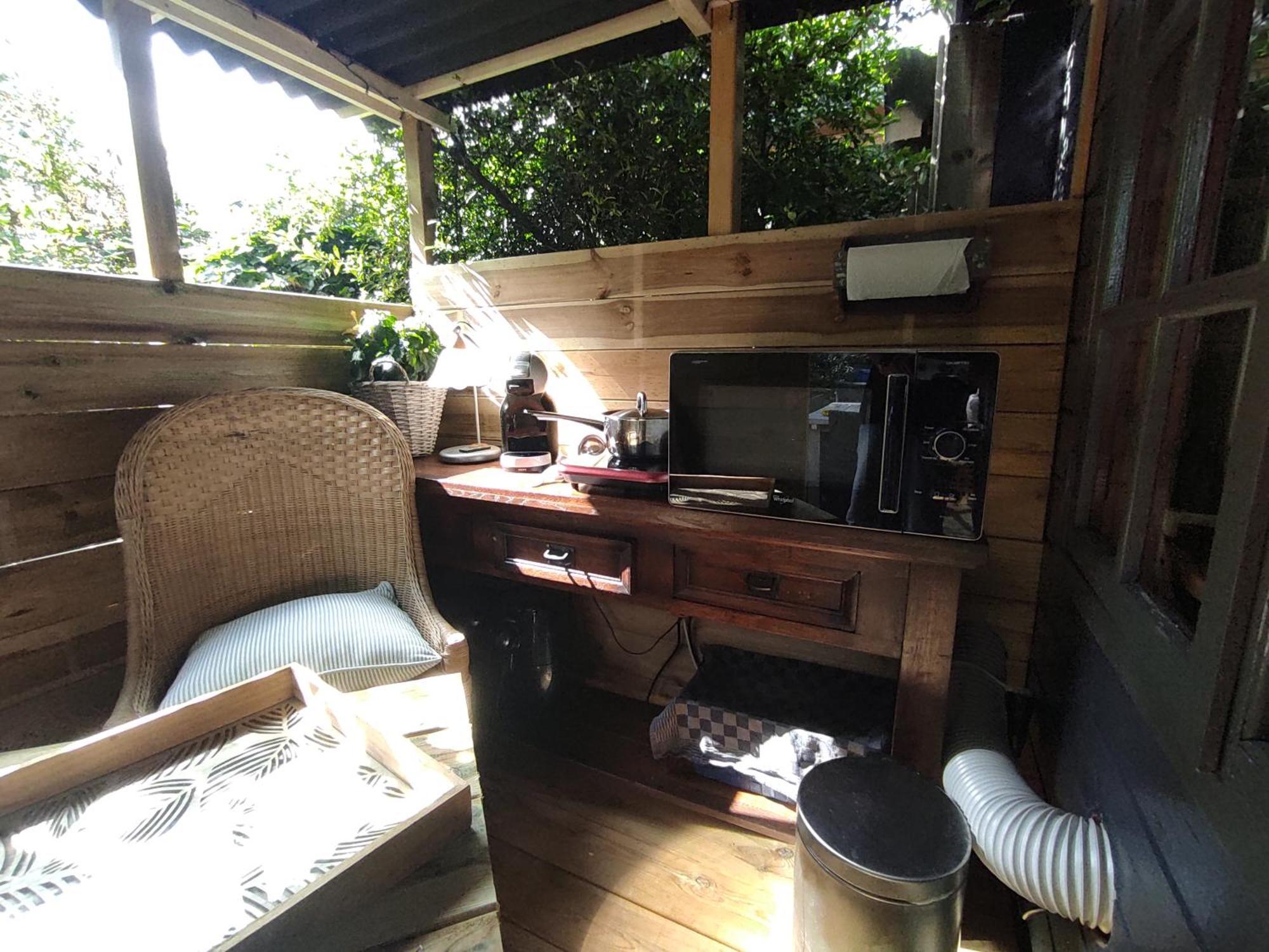 "Tempat Senang" Chalet On The Beautiful Veluwe With Airco Sauna Bbq Jacuzzi Beamer And Dog بوتِنْ المظهر الخارجي الصورة