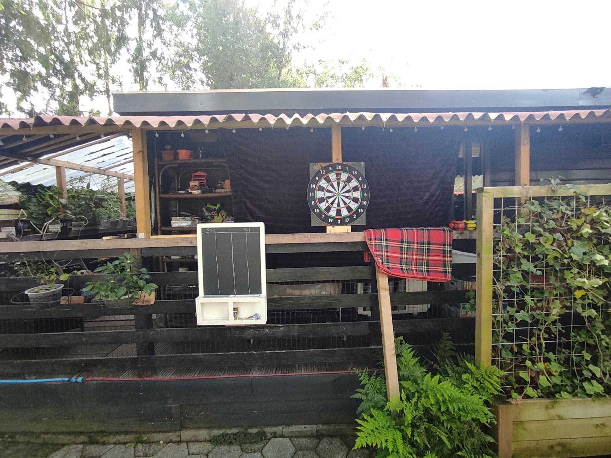 "Tempat Senang" Chalet On The Beautiful Veluwe With Airco Sauna Bbq Jacuzzi Beamer And Dog بوتِنْ المظهر الخارجي الصورة