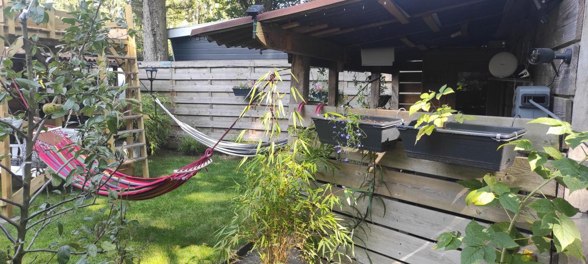 "Tempat Senang" Chalet On The Beautiful Veluwe With Airco Sauna Bbq Jacuzzi Beamer And Dog بوتِنْ المظهر الخارجي الصورة